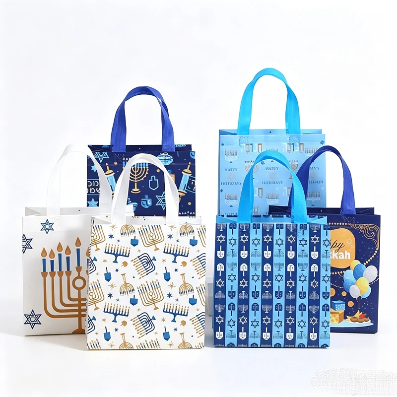 Packaging - 50個入り、おしゃれなユダヤ教の祝祭用、持ち手付きの不織布製トートバッグ。ハヌカのキャンディやお菓子を入れるのに最適。ユダヤ教の装飾品としても使用でき、再利用可能なギフトバッグとしても活用できます。